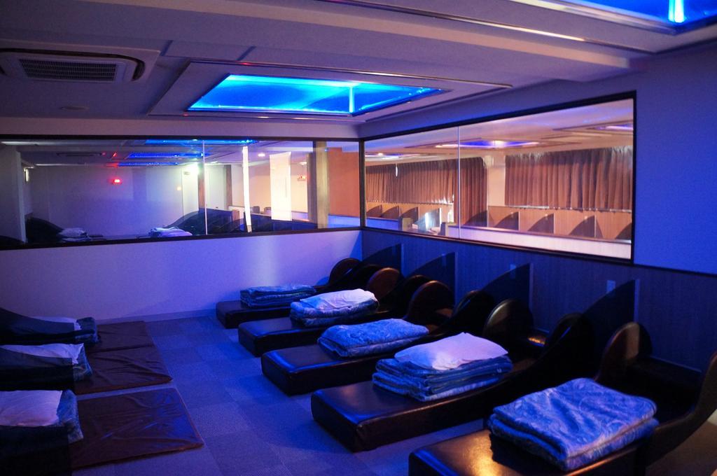 Capsule Hotel 310 Tokio Zewnętrze zdjęcie